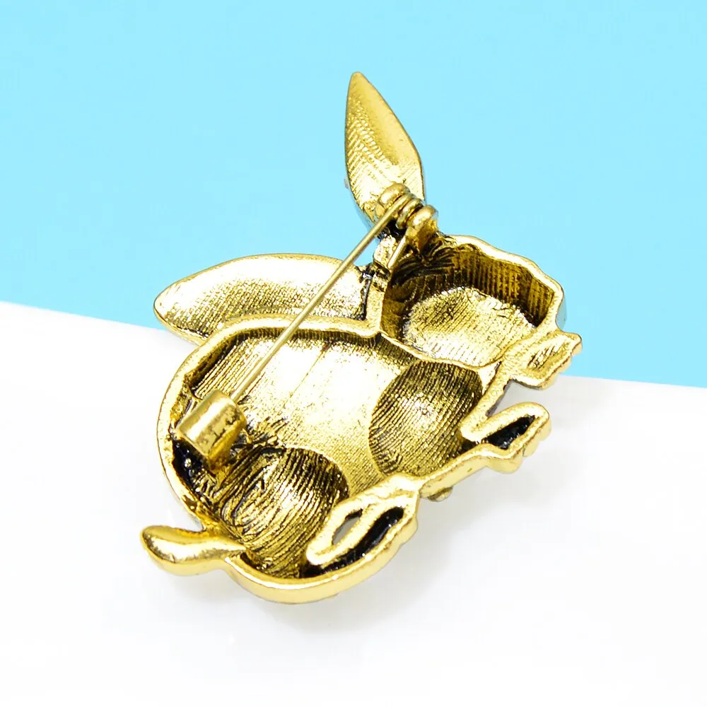 Cute Rhinestone Rabbit Brooch Winter Fashion Animal Pin Zodiac Accessories