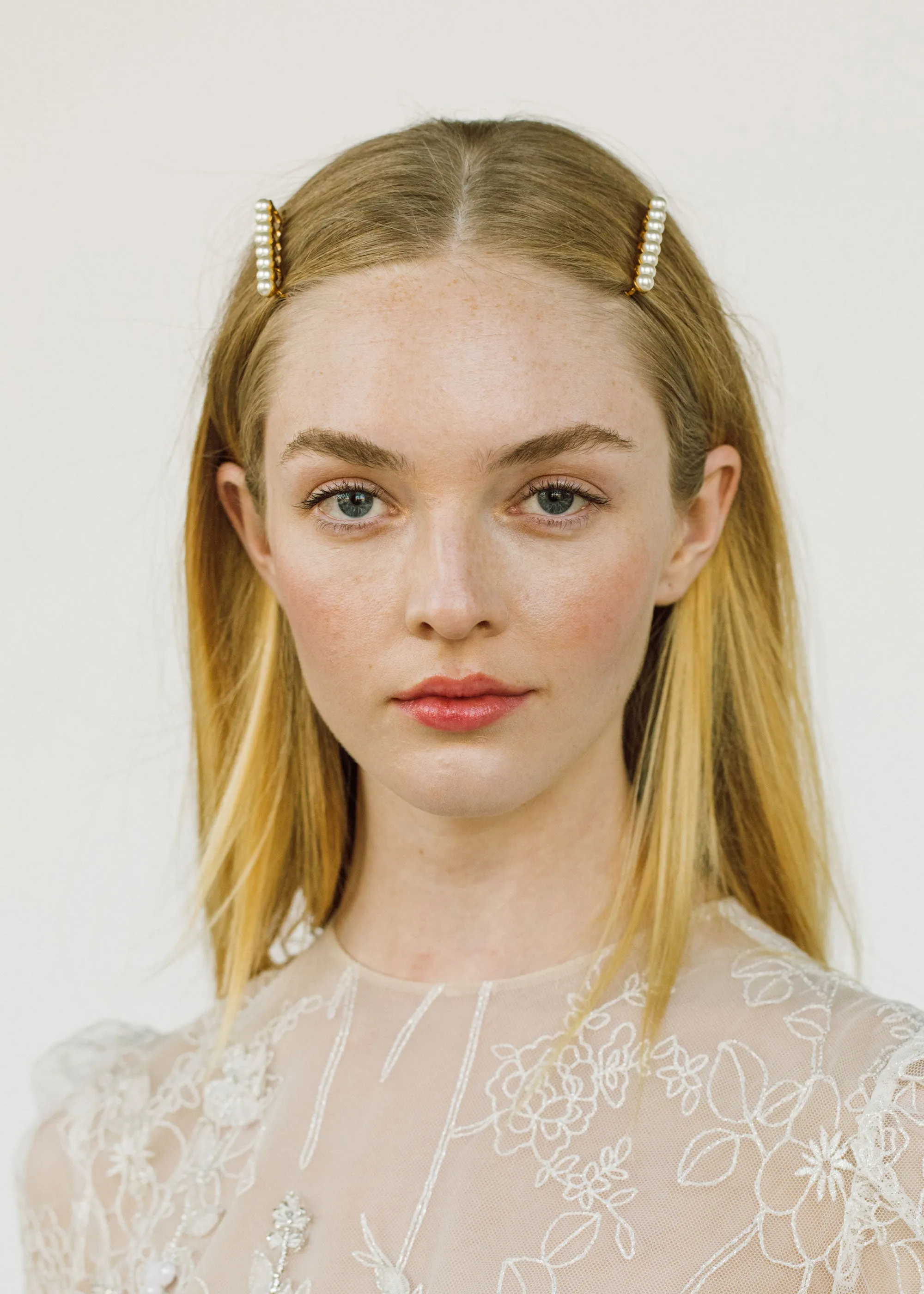 Gracie Pearl Bobby Pin Set