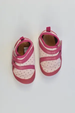 Oxylane Size 5.5 Lightweight, Soft and Flexible Shoes