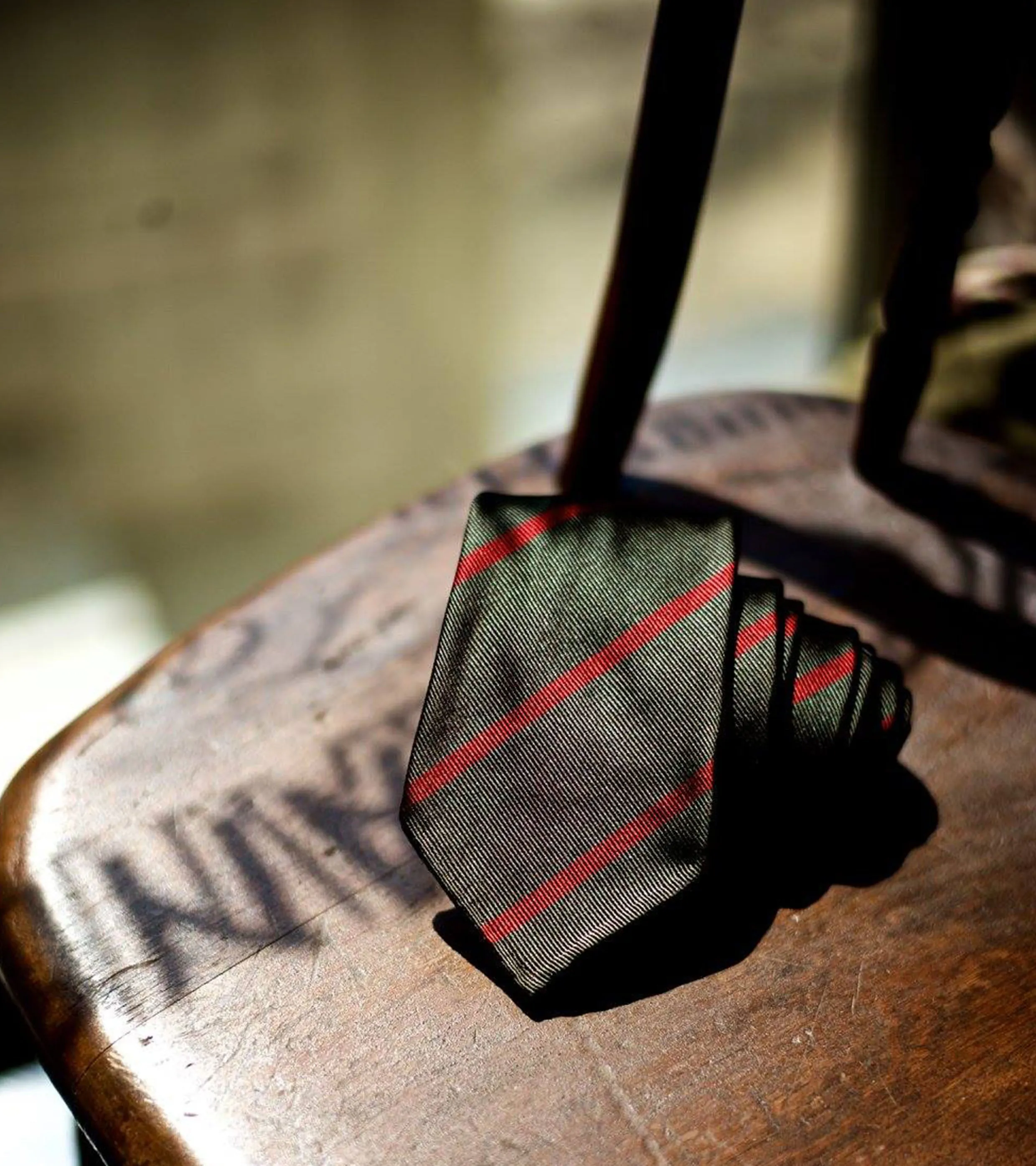 Silk Twill Narrow Stripe Tie ET032C